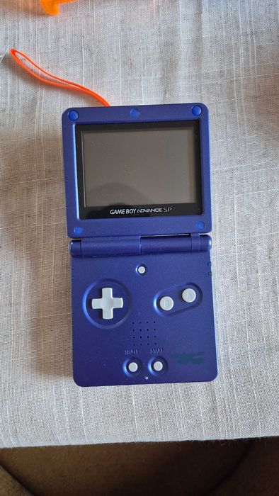 Gameboy Advance SP + mnóstwo dodatków