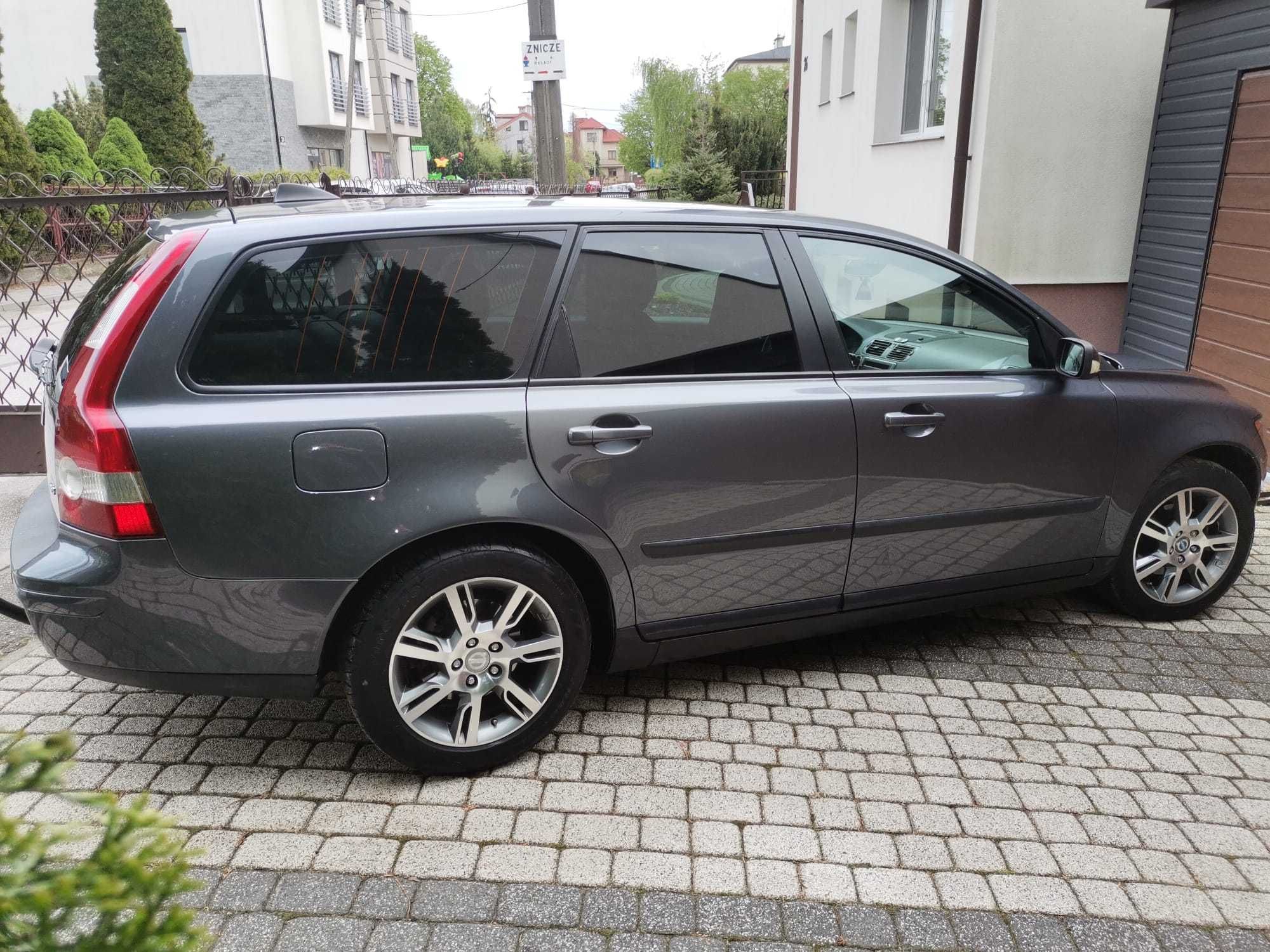 Volvo V50 1.6 HDI ładny stan