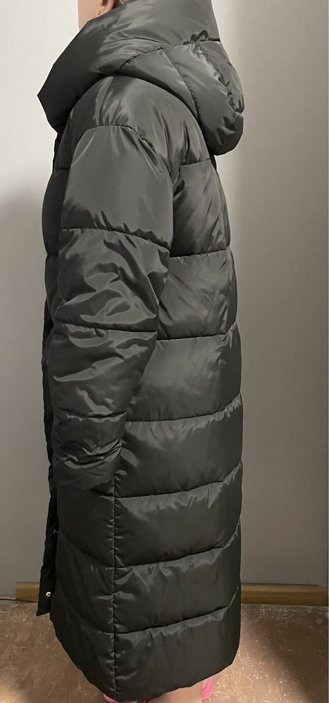 Продам куртку пуховик М