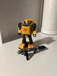 Transformers WFC Netflix Earthrise Deluxe Bumblebee HASBRO