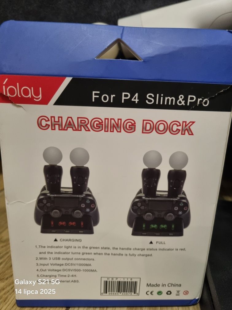 Konsola slim wraz okularami vr