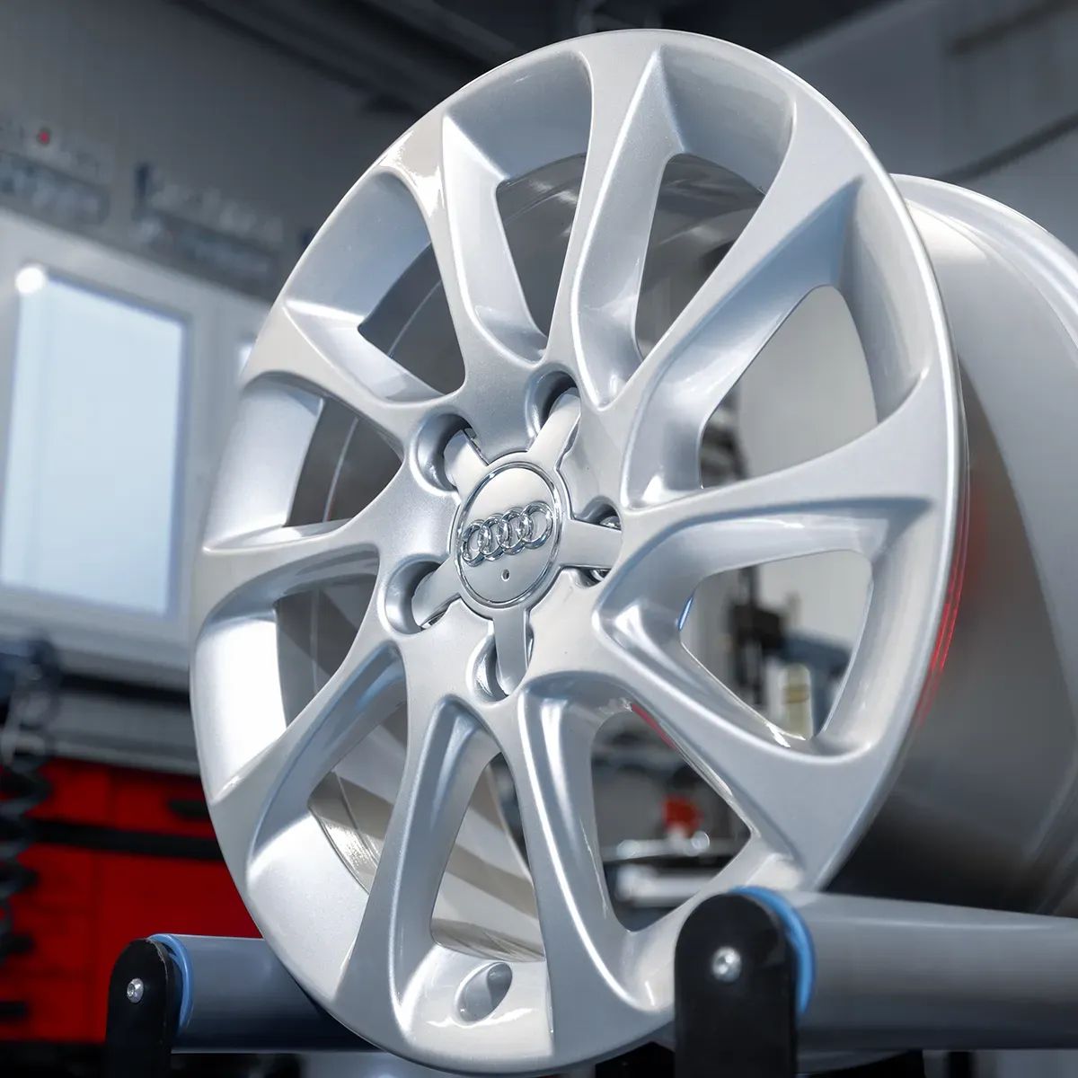 NOWE Oryginalne Felgi Audi 16 A3 A4 A6 A8 Q3 TT