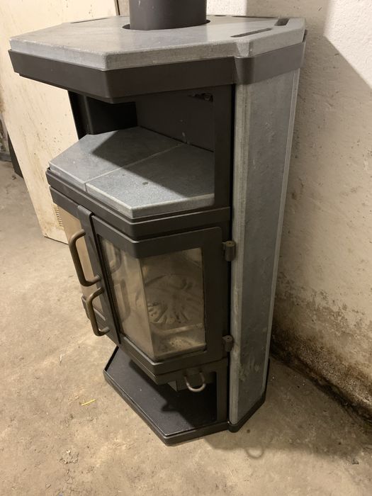Kominek wolnostojący