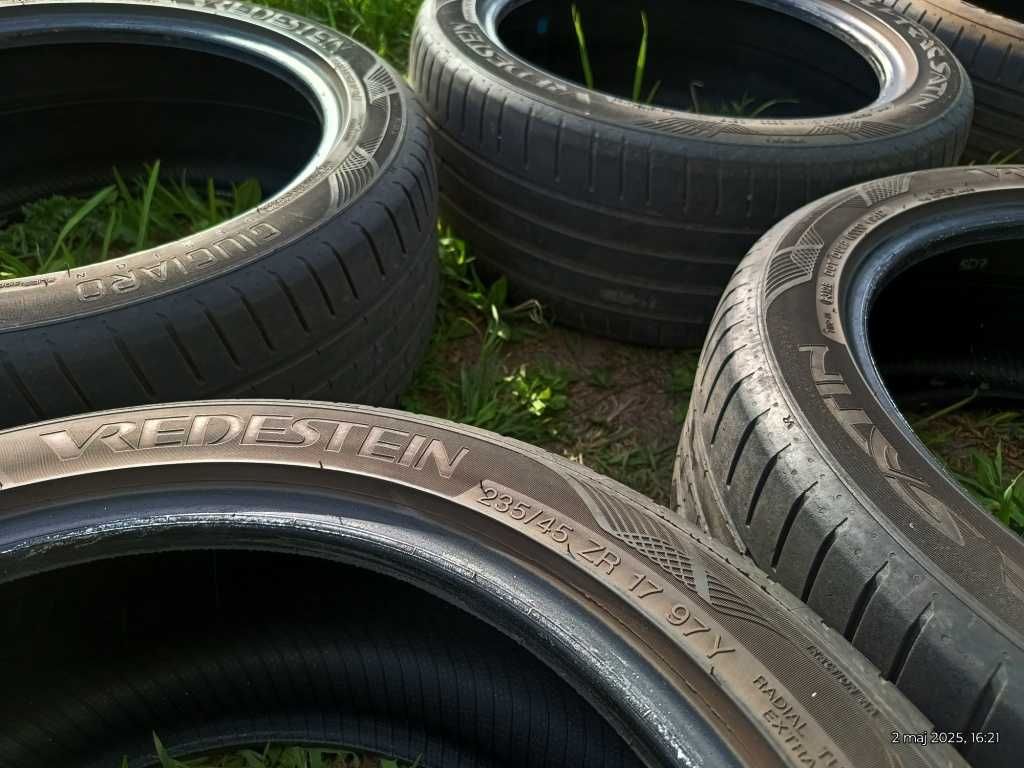 235/45R17 97Y 4Opon VREDESTEIN Ultrac Satin Extra RIM 2019 Bieżnik~60%