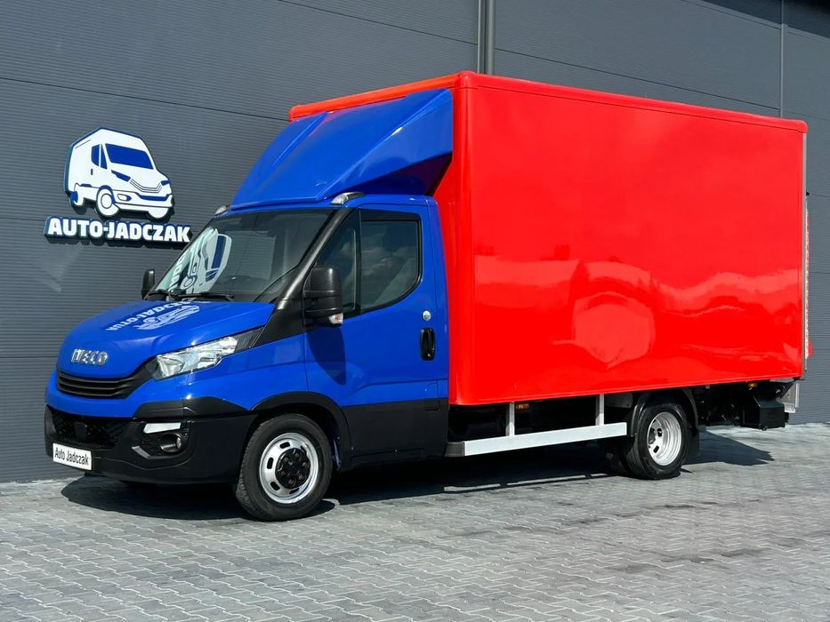 Iveco Daily 40C18 35C18 3.0 HPI Hi-Matic Kontener 8 palet + winda 750kg + drzwi boczne **Climatronic**Kamera**Sprowadzony**2018R**