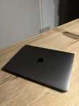 Macbook Pro i7 Touchbar jak nowy