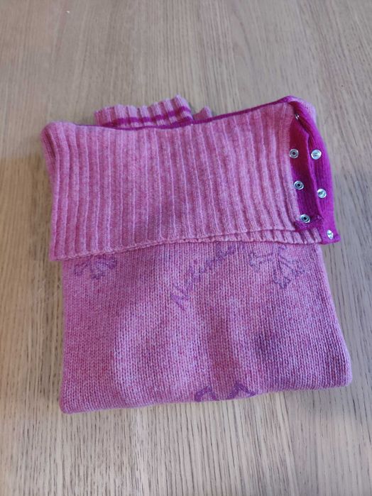 Camisola em lã com flocos de neve
Camisola em lã com flocos de neve