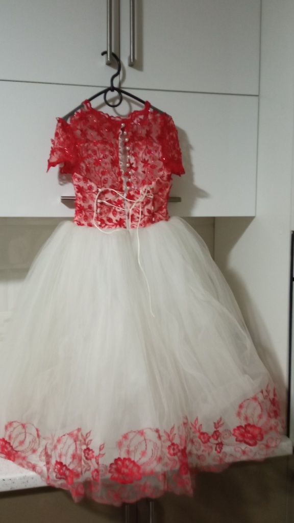 Сукня, плаття для дівчинки