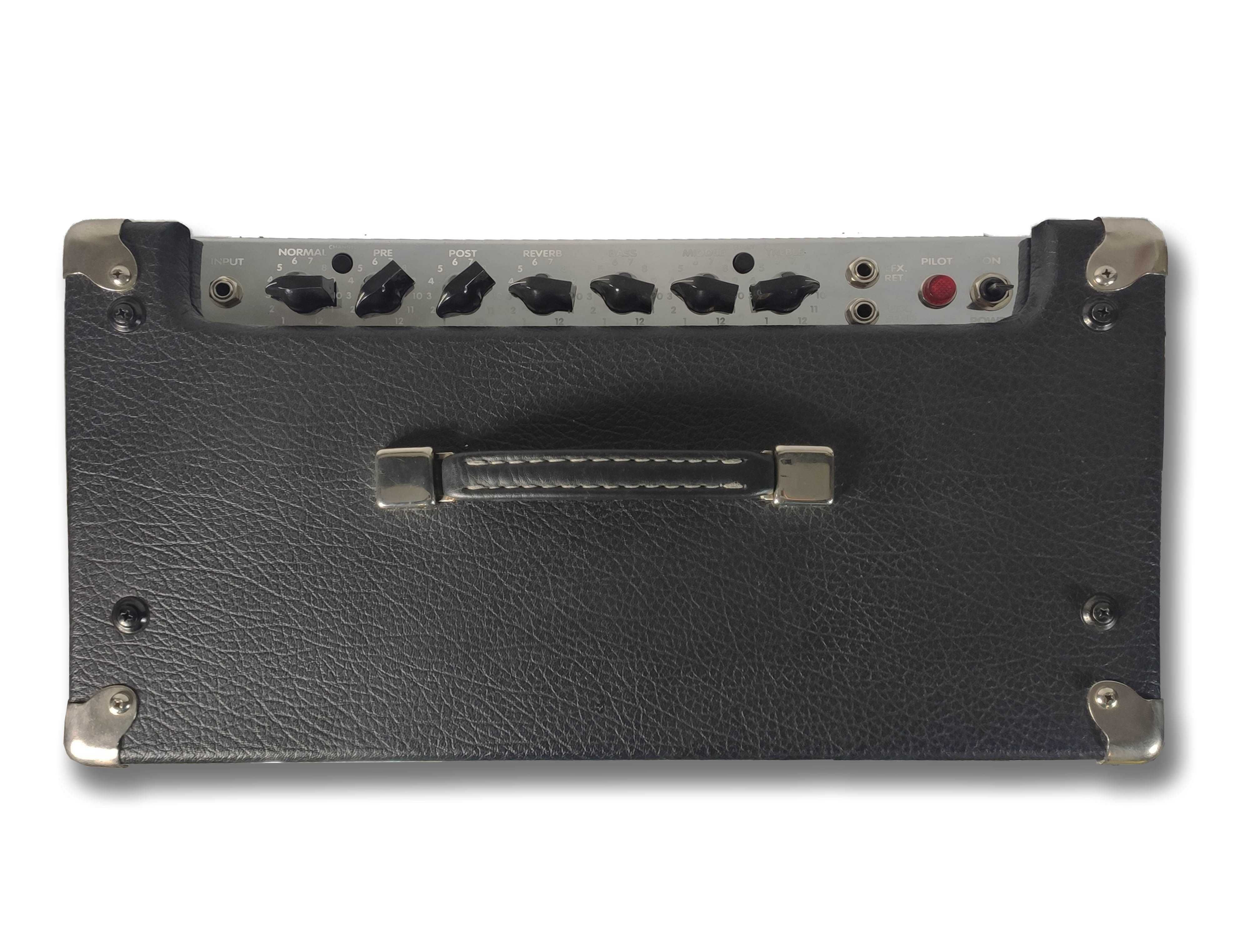 Peavey Classic 30 Black Tolex wzmacniacz gitarowy combo