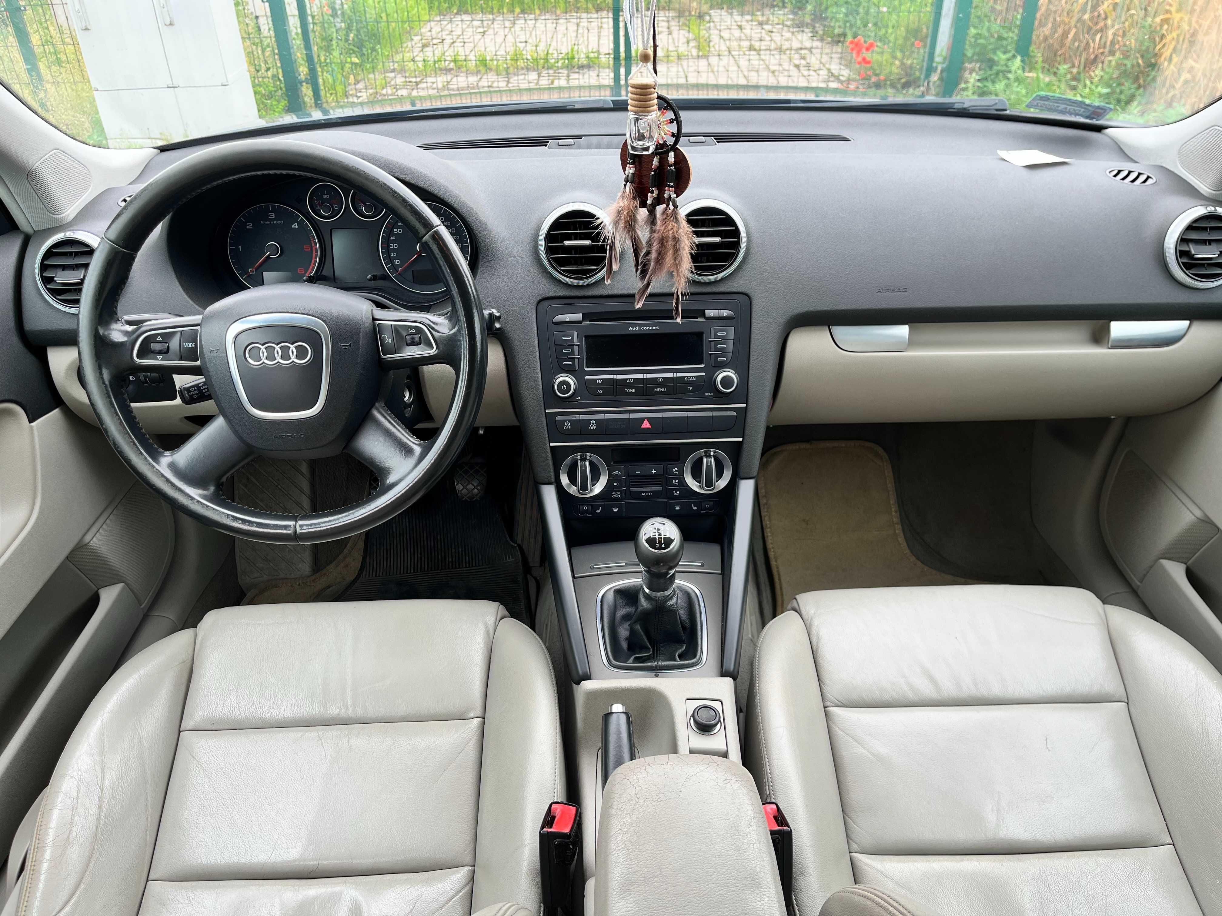 Audi A3 8P 1.6TDI 105 KM 2011r