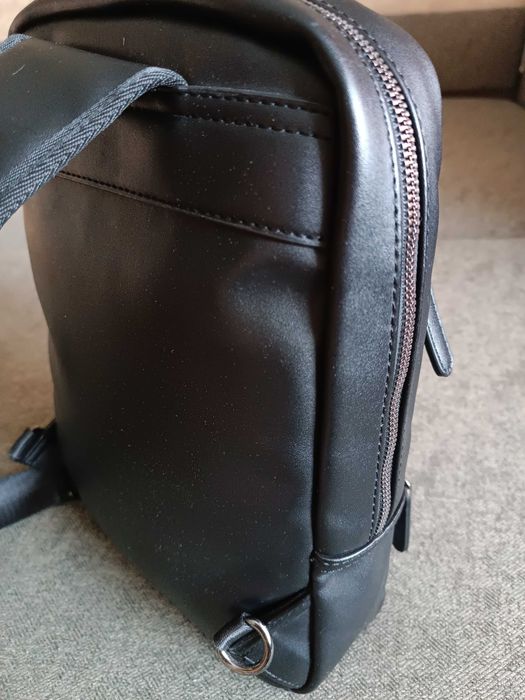 Стильна сумка Reserved: ваш ідеальний аксесуар на кожен день!