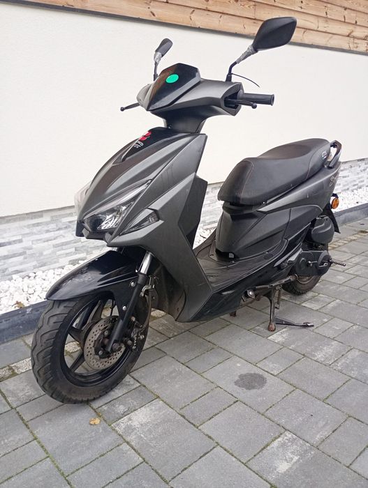 Skuter GTS Sirocco 50