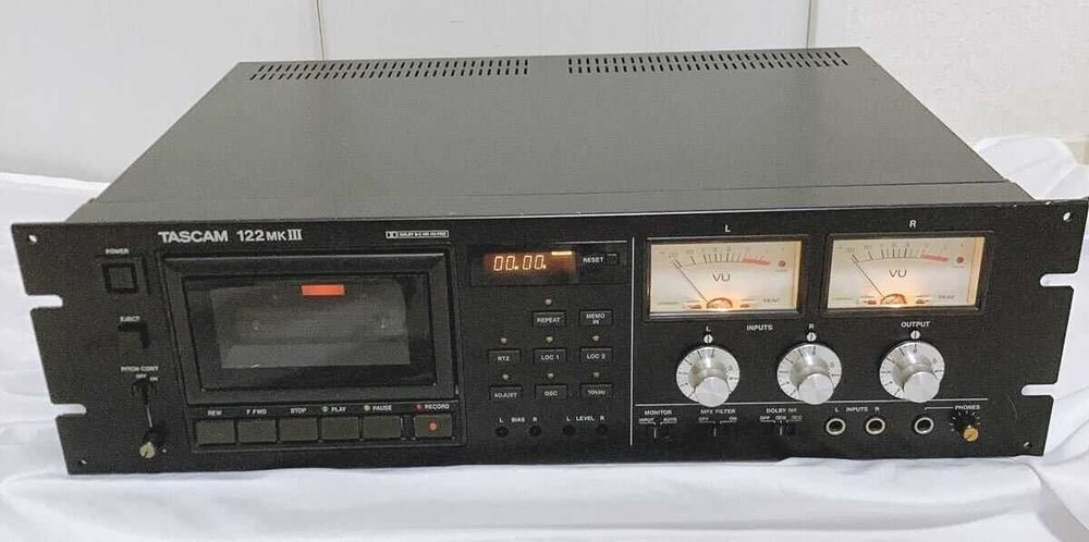 Tascam 122 mk-3 кассетная дека (Made in Japan)