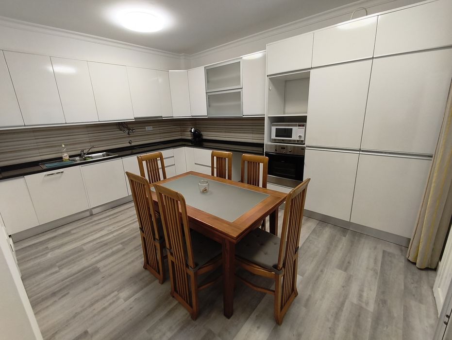 Arrendo Moradia completamente renovada em Vilamoura