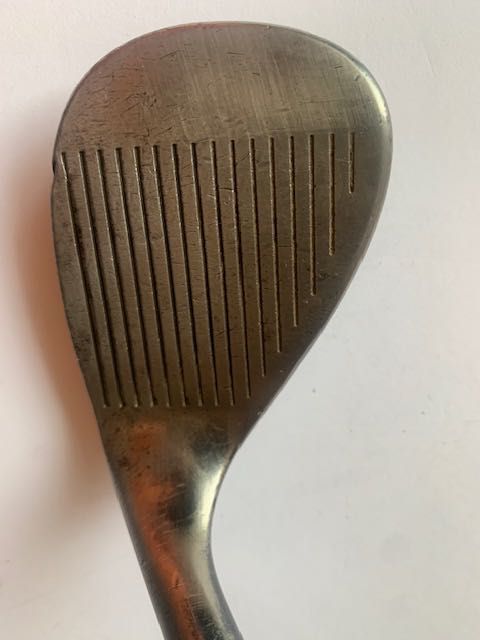 Kij do golfa golfowy iron Cleveland Sand Wedge 57 stopni prawa ręka