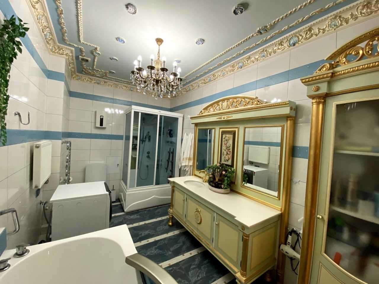 Продам 4 комнатную квартиру по ул Златоустовской 50