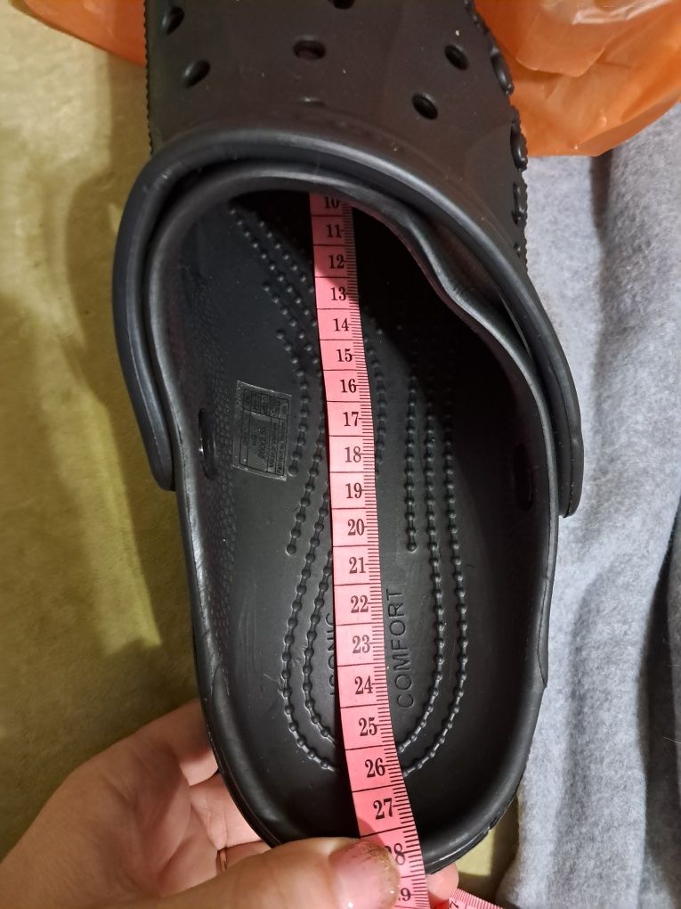 Crocs baya platform clog w9