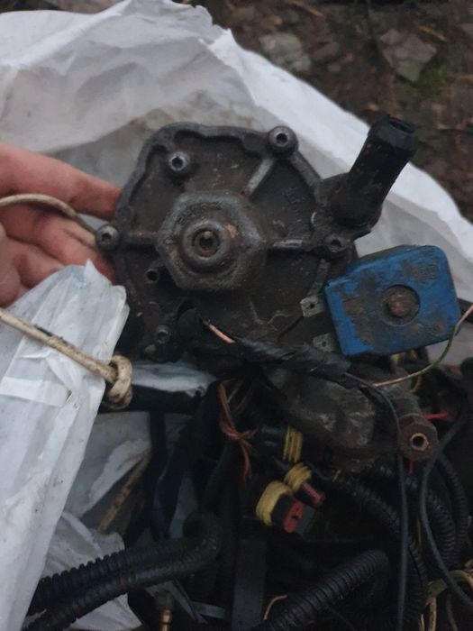 Продам гбо4 комплект