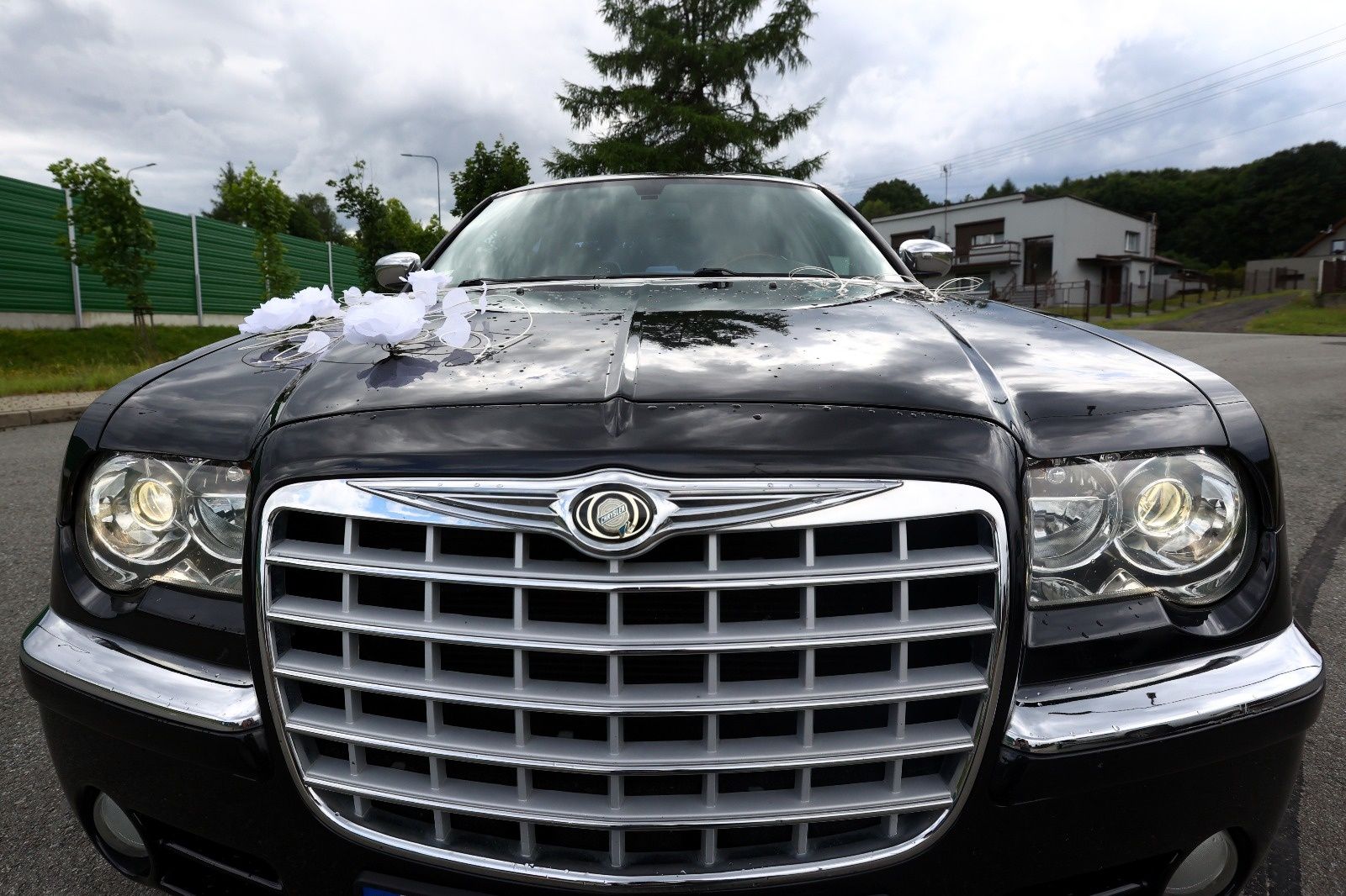 Samochód do ślubu Chrysler 300c