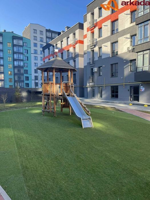 Продаю однокімнатну квартиру. Центр. ЖК Паркове містечко