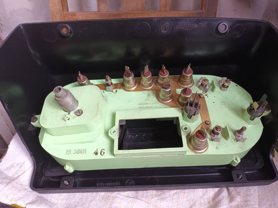 Панель приборов москвич 2140 АЗЛК