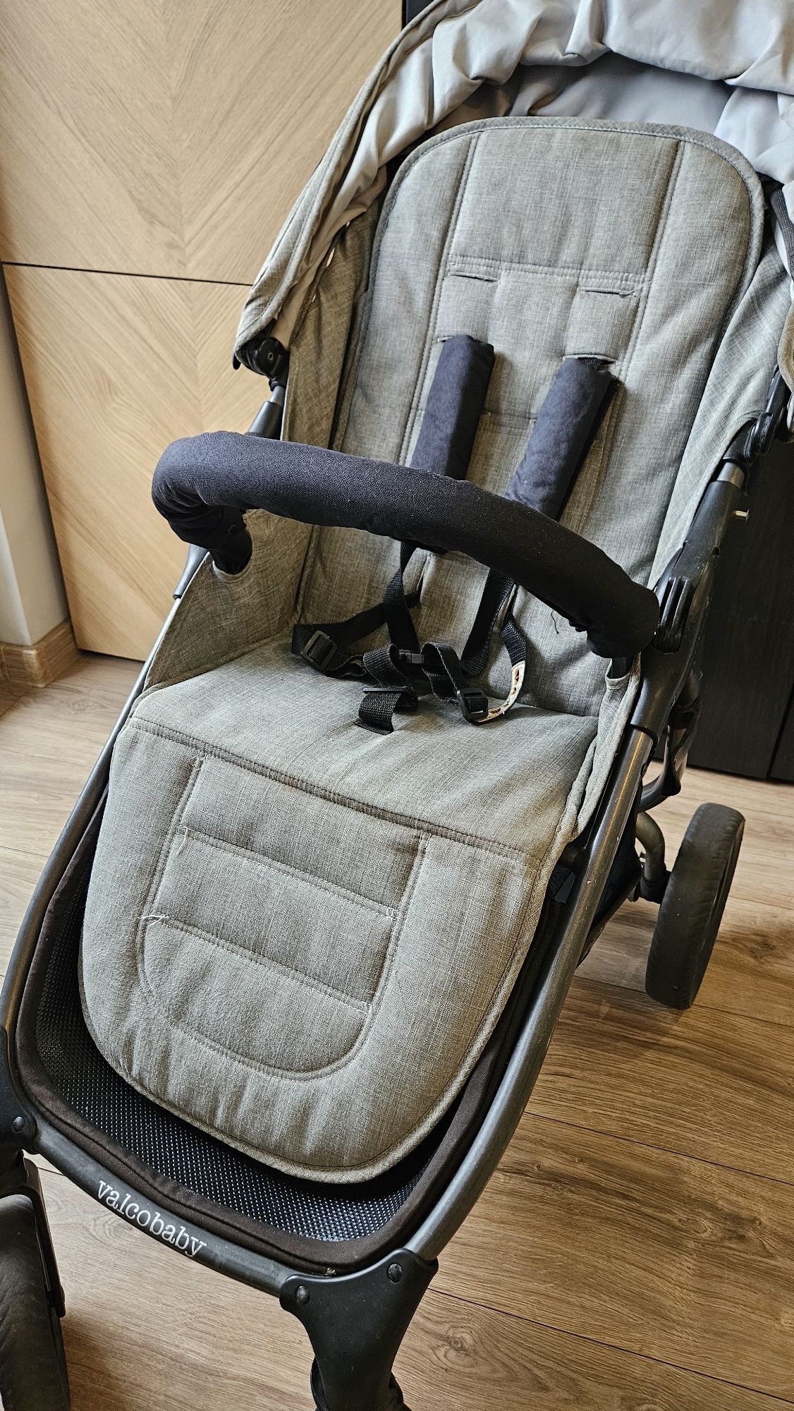 Sprzedam wózek spacerowy Valco Snap 4 Trend 

Oferuję wózek spacero