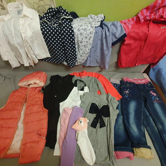 Одежда на девочку 4-6 лет