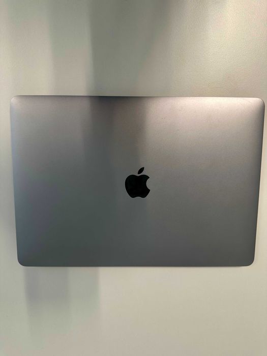 MacBook Pro 13” M1 / 16 GB RAM / 512 GB SSD