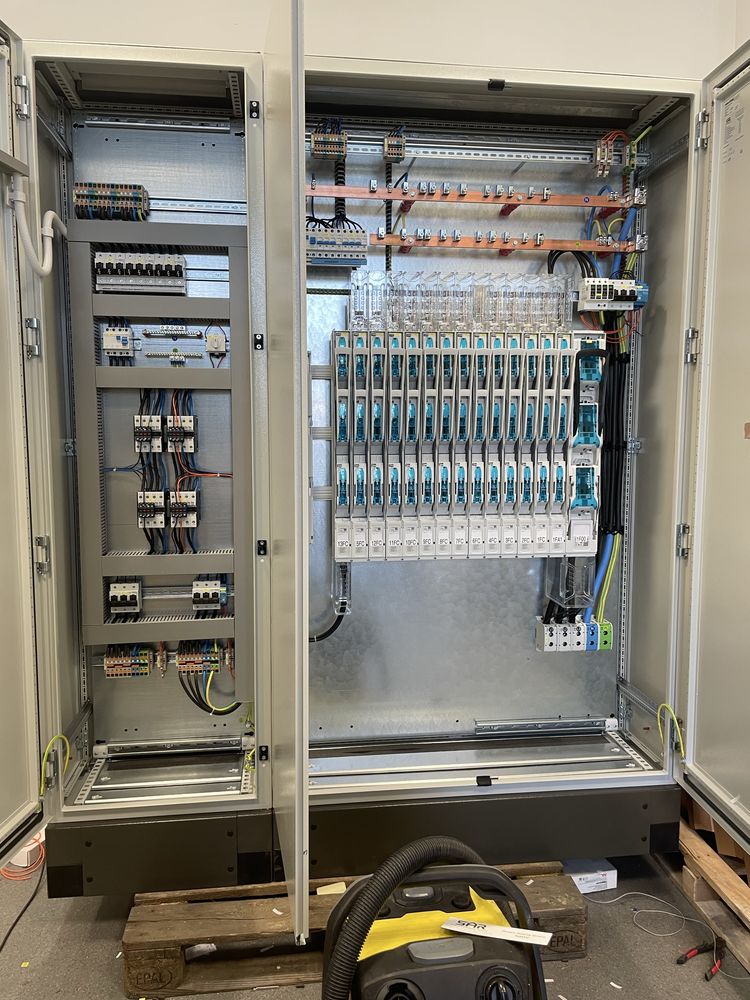 elektryk, instalacje elektryczne, doradztwo, pomiary i przeglądy inst.