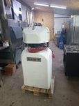 Тестоделитель округлитель автоматический мелкоштучный Kemper Record