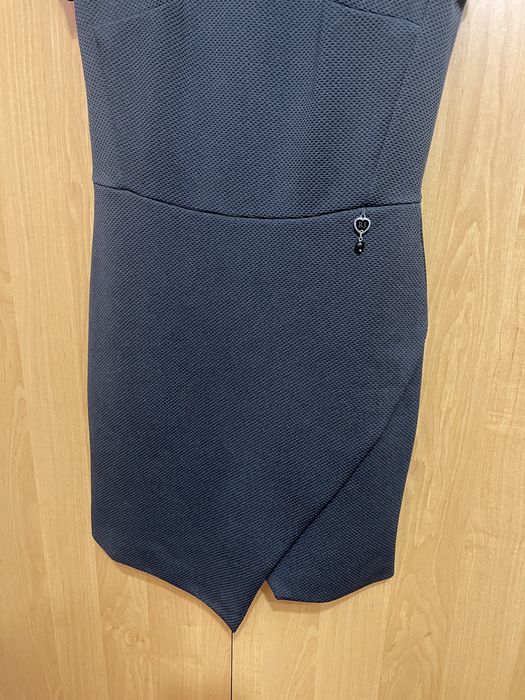 Чорна сукня