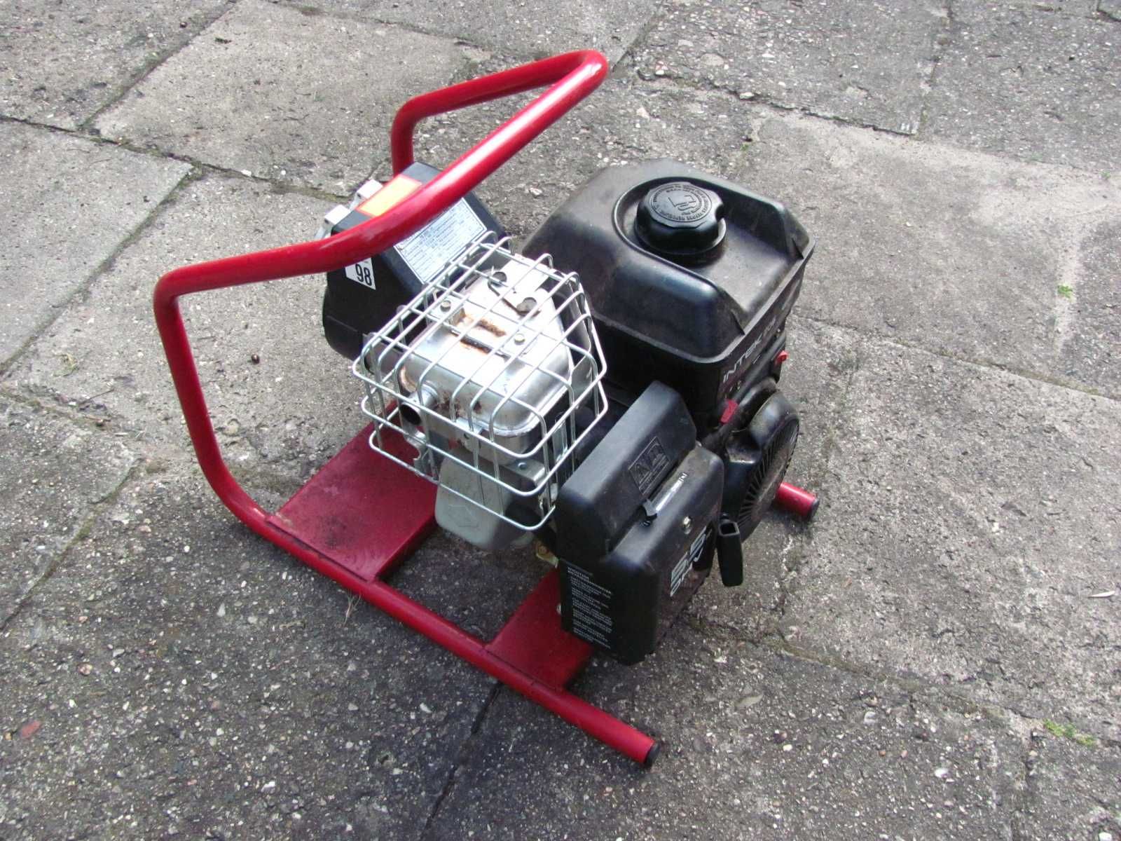 Agregat prądotwórczy do domu na działkę do pracy Briggs & Stratton 2,0