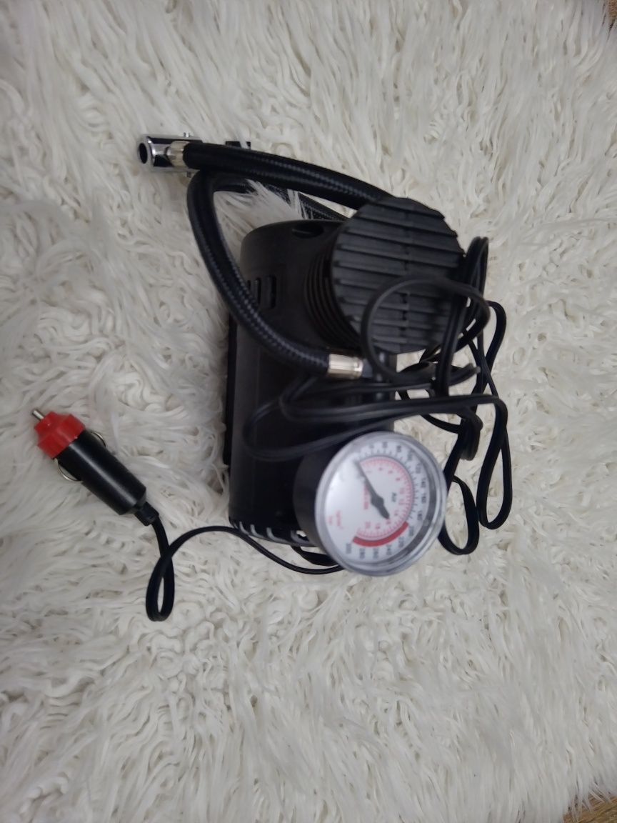 Pompka samochodowa kompresor 12v biwak namiot materac