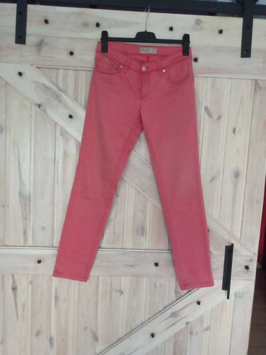 Spodnie jeansowe M