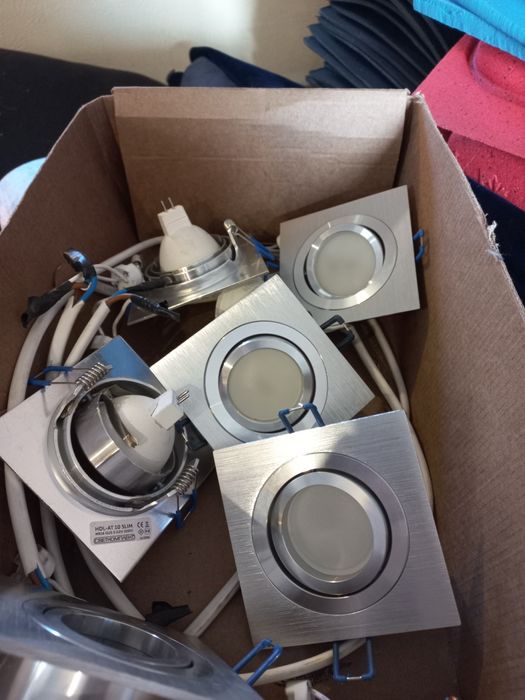 Софіти працюючі та гарні.