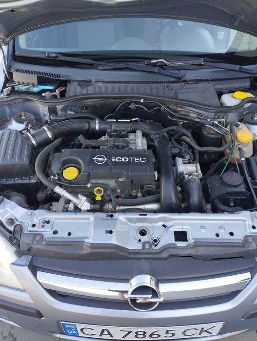 Продам Опель Комбо