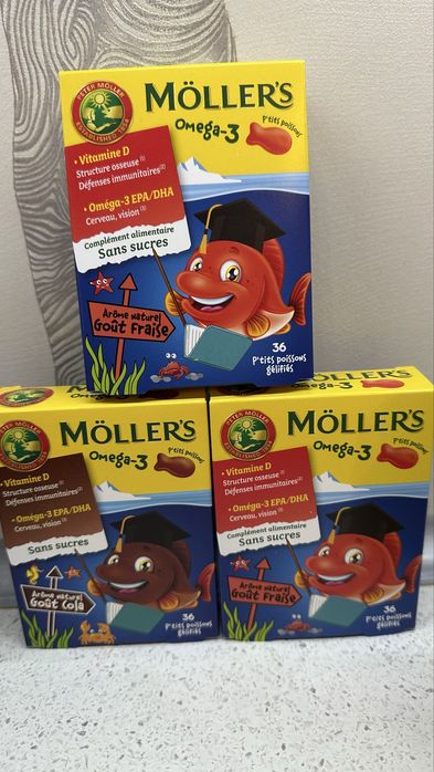 Mollers  omega-3, омега- 3 з вітаміном Д зі смаком  Полуниця