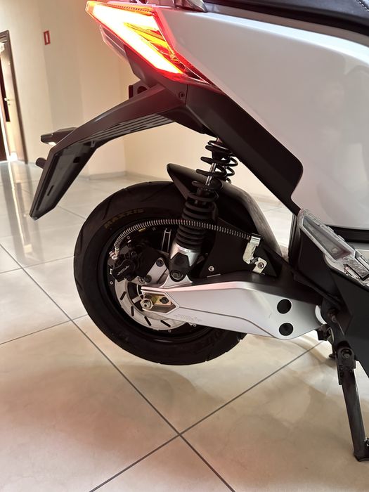 Электроскутер мопед электро AIMA  Tiger 2000W