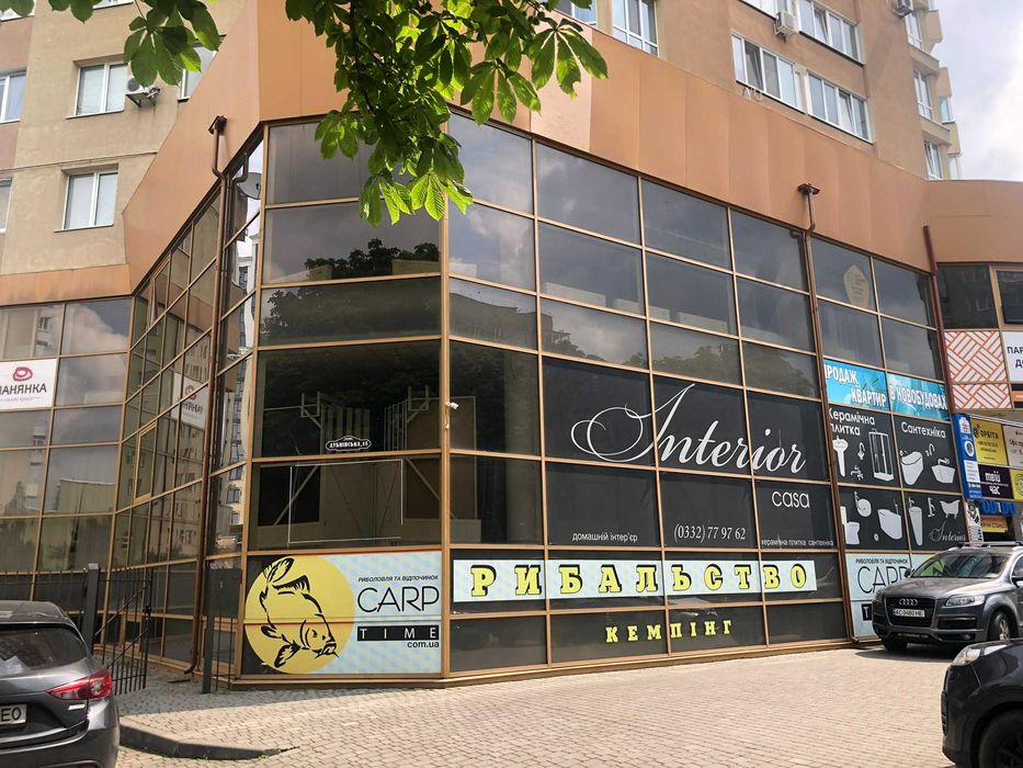 Продаж комерційної площі з діючою орендою Луцьк/375 кв.м