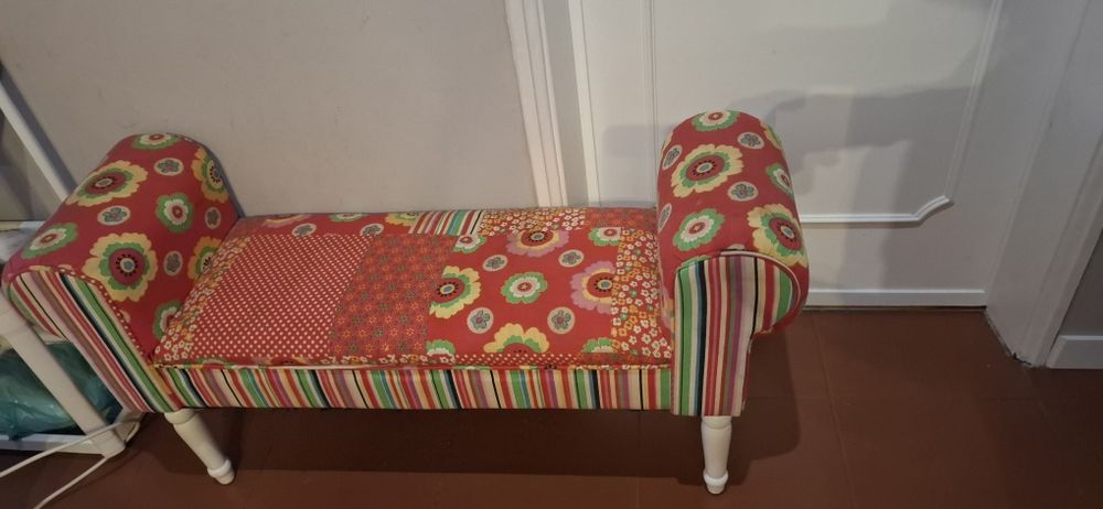 Conjunto banco e banqueta