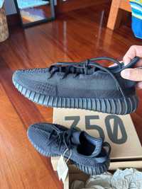 Yeezy 350 v2 black