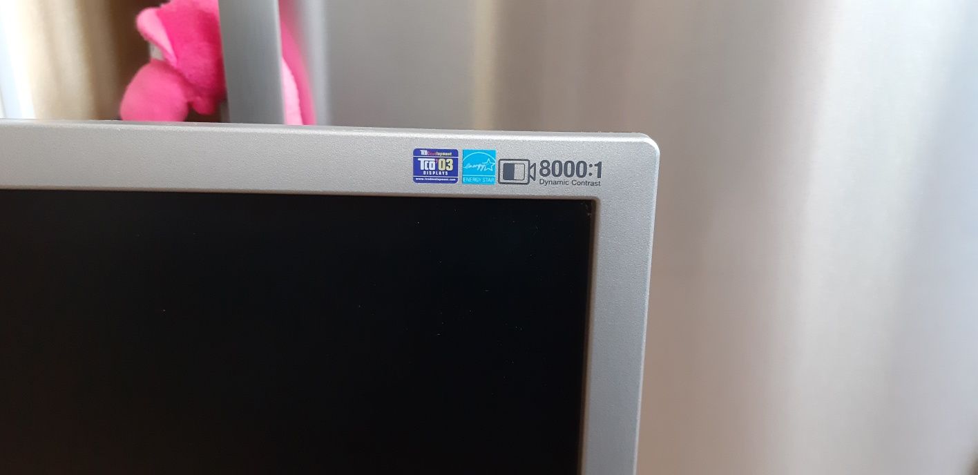 Монитор самсунг SynkMaster2043NW