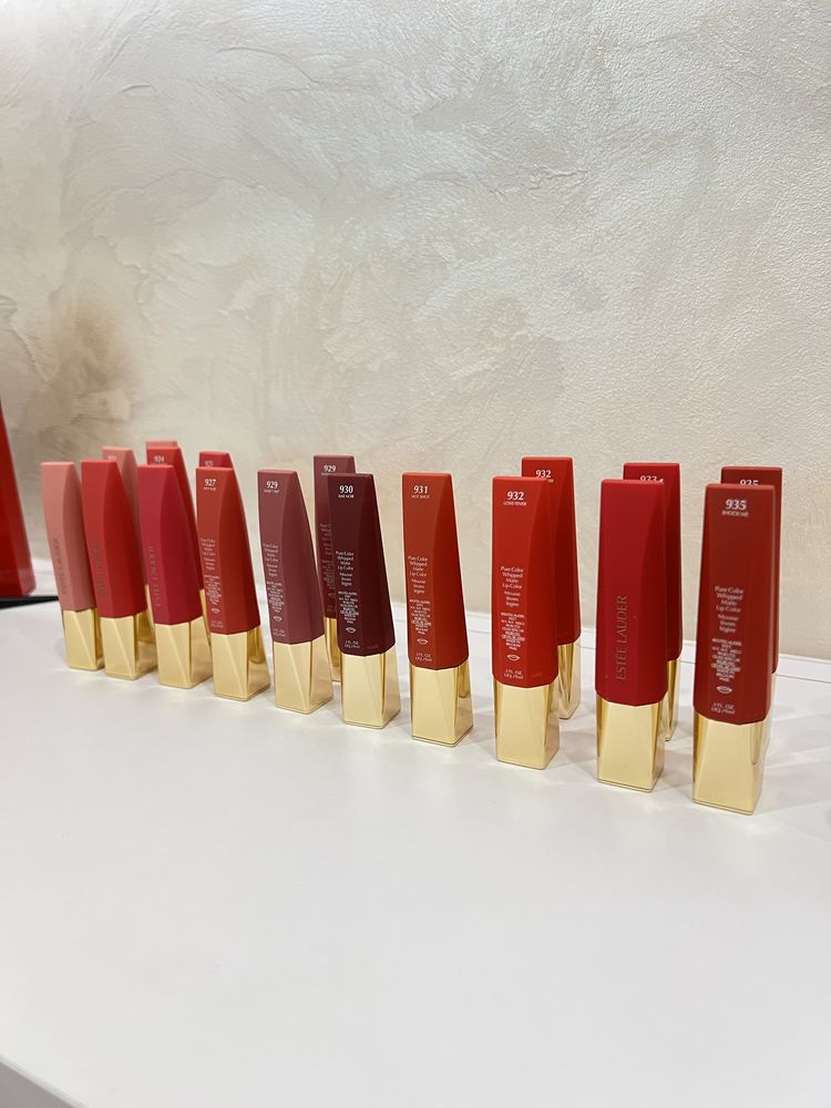 Помада Dior, Eav Saint Laurent, Christian Louboutin, Estee Lauder