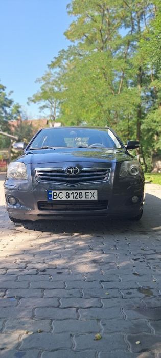 Продам Toyota Avensis