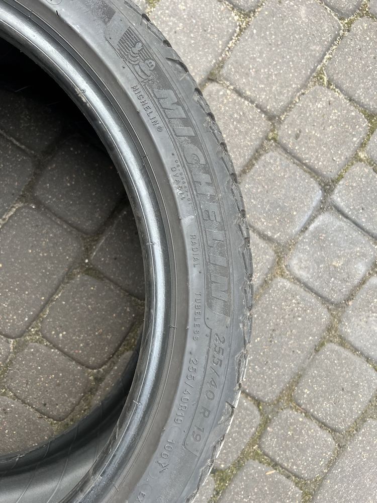 4 Opony 255/40 R19 Michelin CrossClimate2