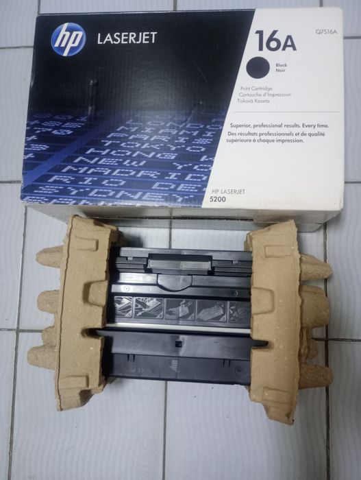 Лазерний картридж HP 16A Black (Q7516A)