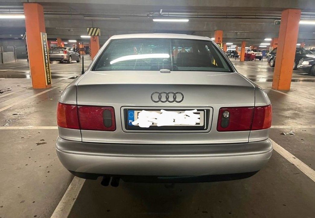 Audi A8 Quattro 97