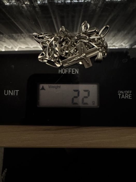 Łancuszek srebrny męski z krzyzykiem