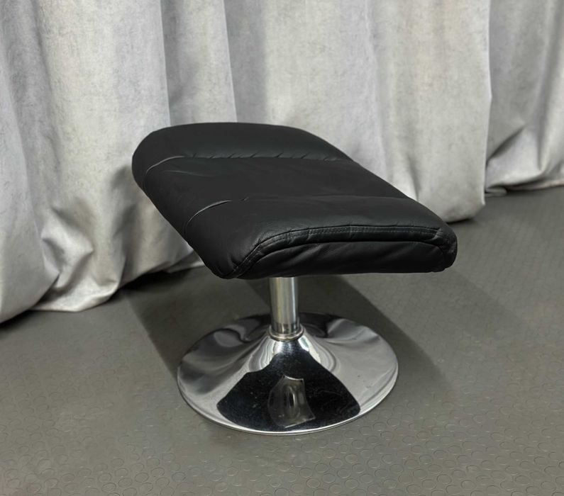 Чорний шкіряний пуф-підніжка/отаманка/шкіряні пуфи/пуфики/меблі