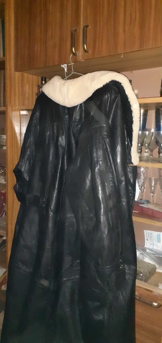 Продам женское зимние пальто